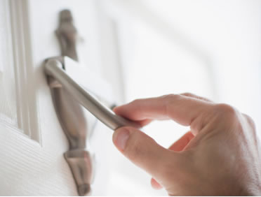 廣東深圳討債律師收費?深圳討債哪個公司